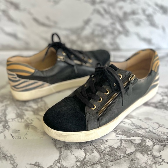Naturalizer Makayla Zebra Print Black Suede Sneakers 10W - Picture 1 of 15